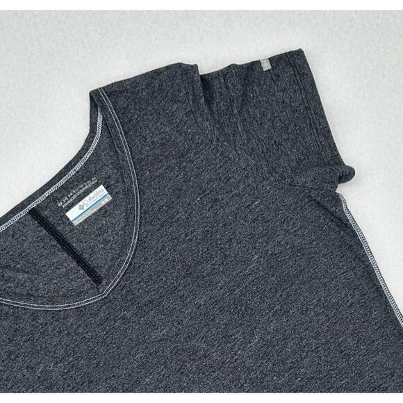 Columbia Willow Beach Omni -Wick Gray Short Sleeve T-Shirt Top Dark Gray M - Picture 1 of 7